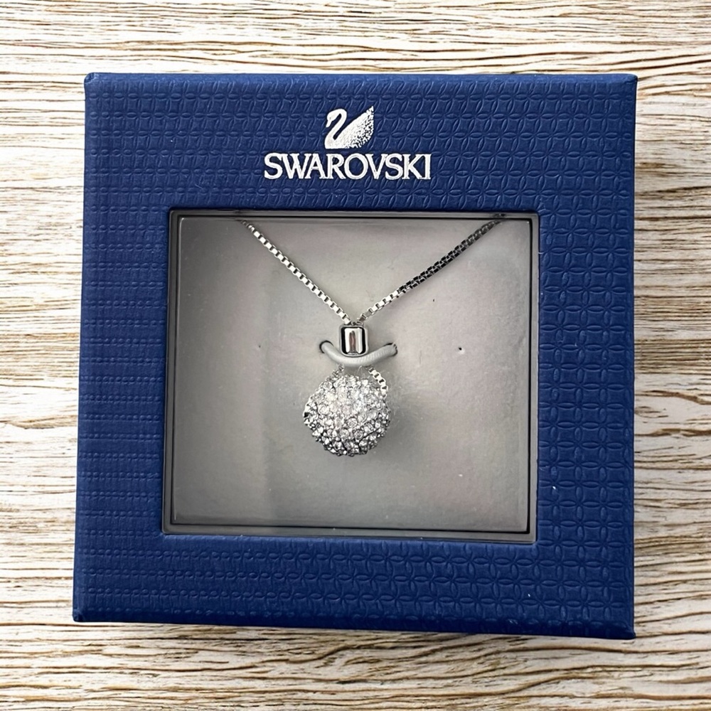 Swarovski Round Crystal Pendant‎